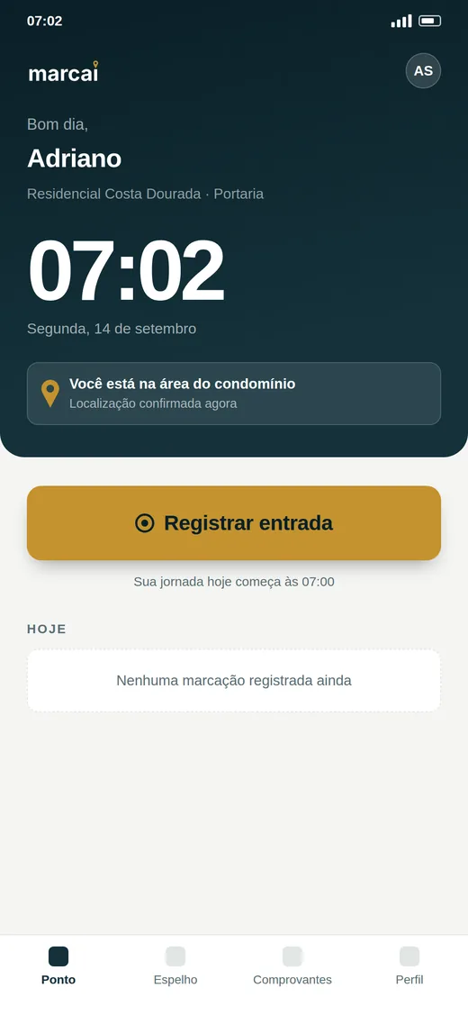 Tela do aplicativo marcaí com o botão Registrar entrada e a localização confirmada na área do condomínio